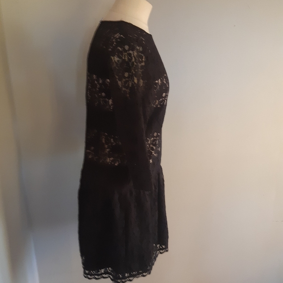 Chic by Jacob lace mini black dress, half sleeve Size M - Picture 6 of 11